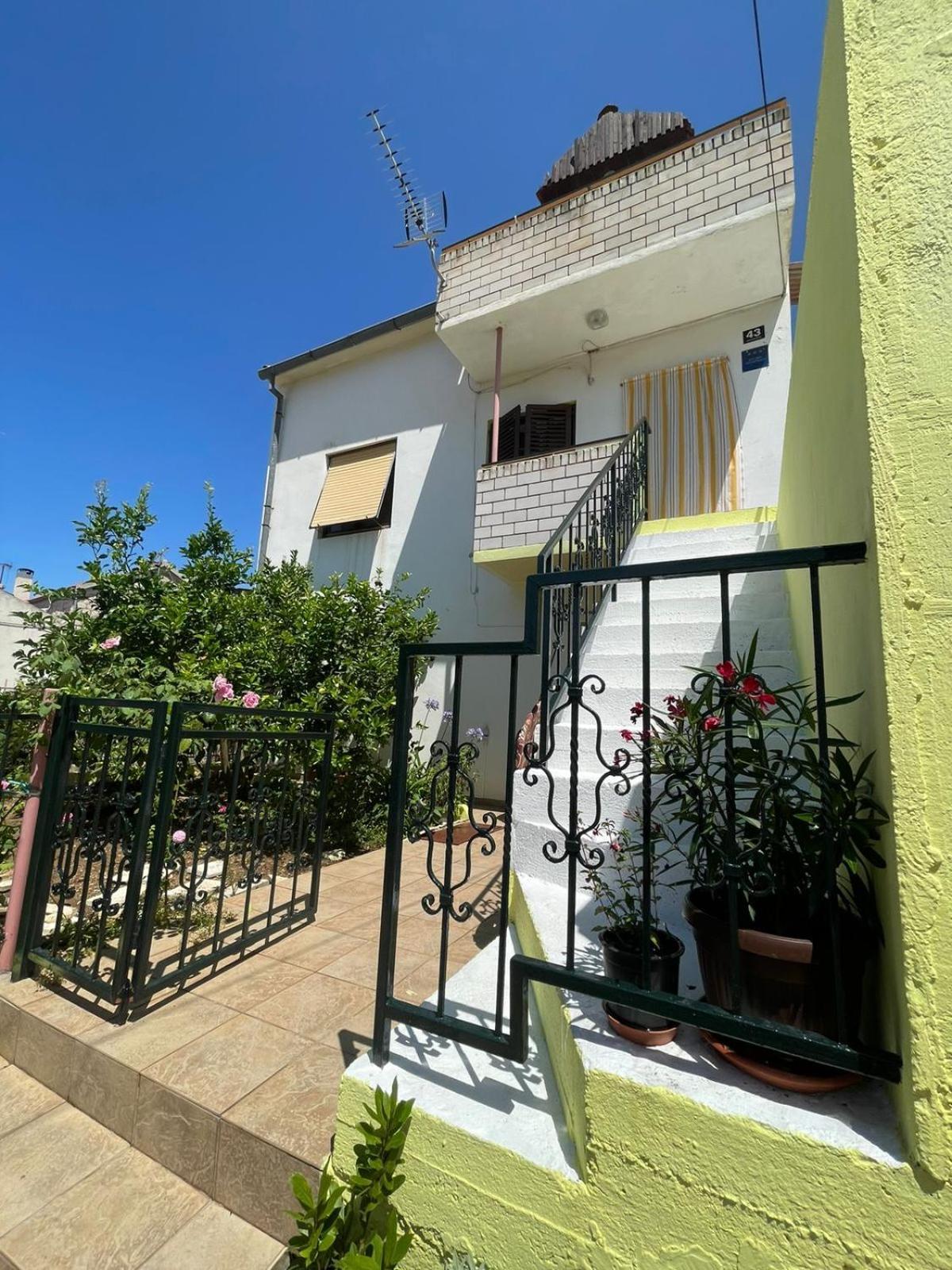 Apartments Bilić Vis Exterior foto